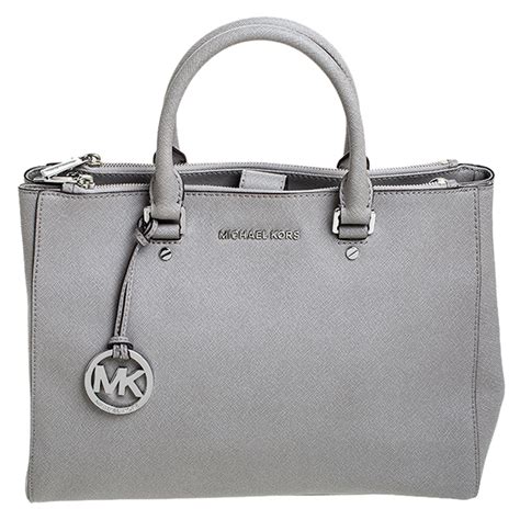 amazon black and grey jet set michael kors tote|Michael Kors jet set duffle.